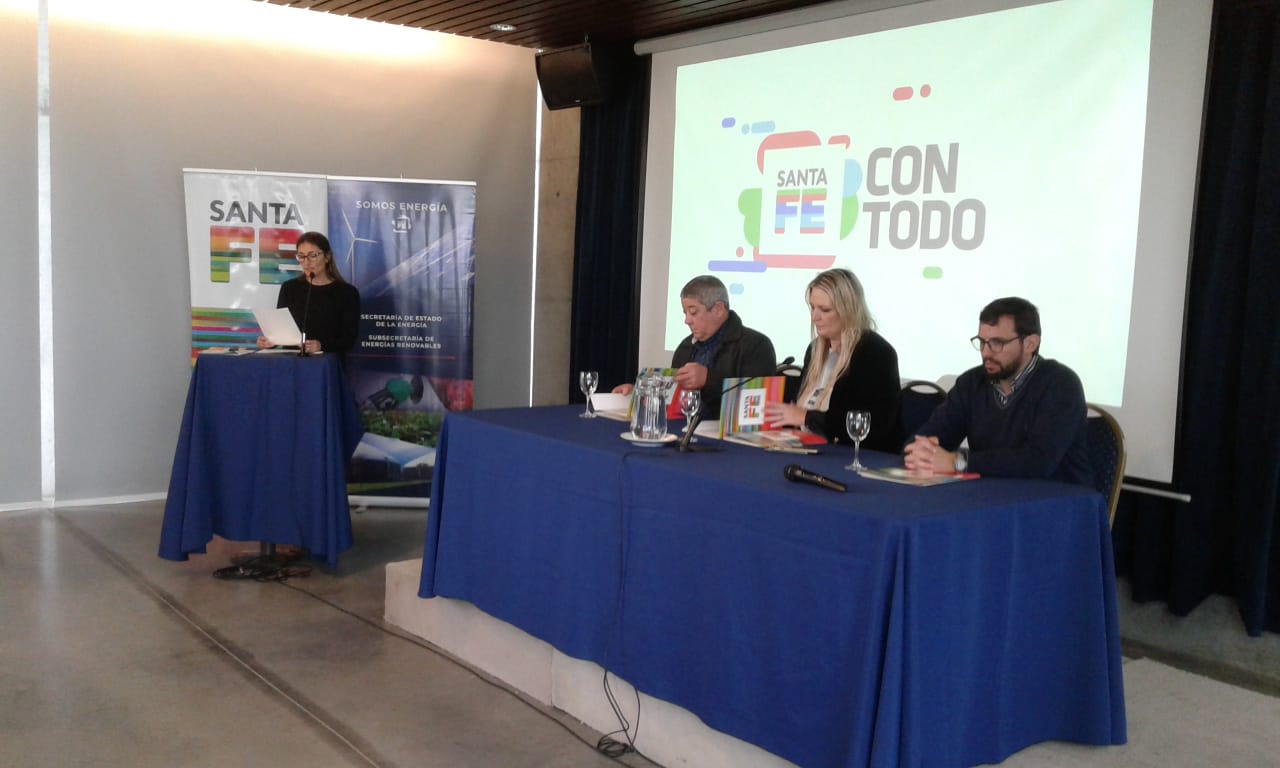 COOPERATIVAS ASOCIADAS A FESCOE RECIBIERON LOS FONDOS DE ELECTRIFICACIÓN RURAL