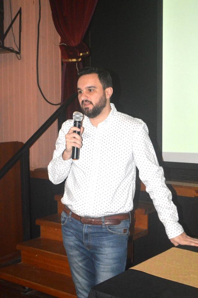 Cumpliendo un valioso rol social