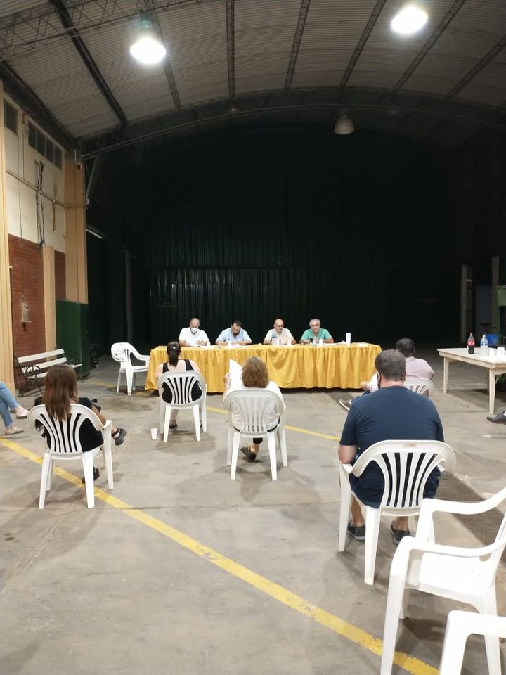 Asamblea en la localidad de  WHEELWRIGHT