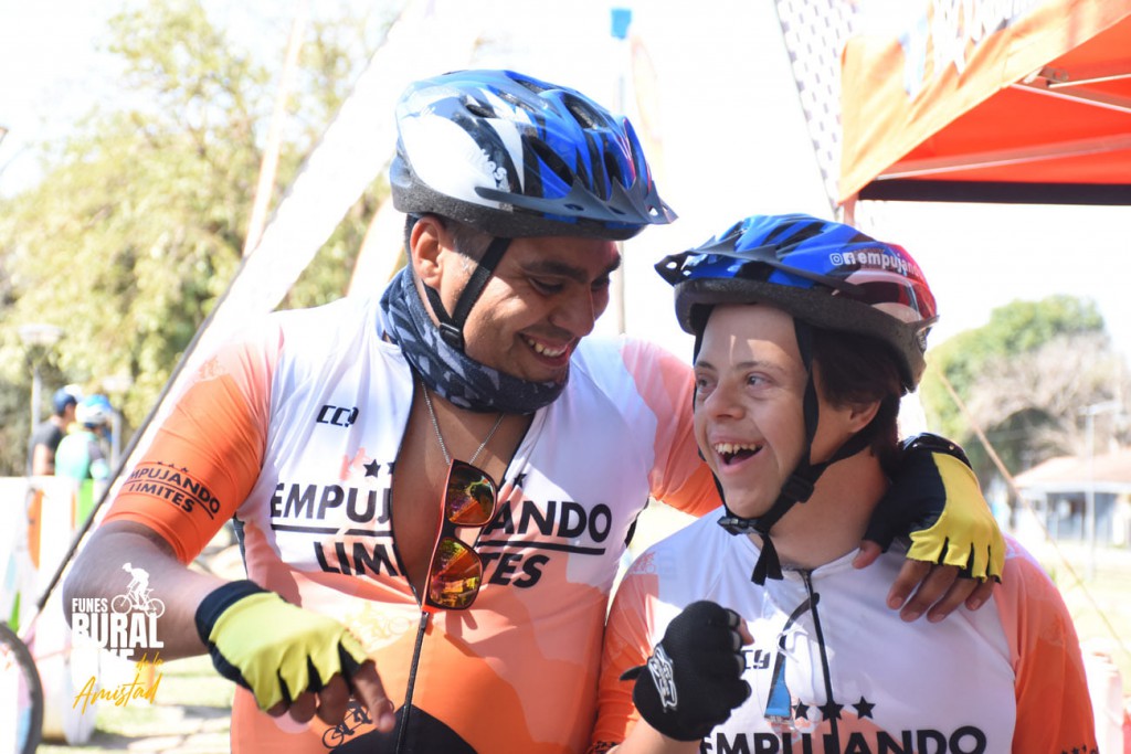 Desde J.B.Molina, Juan y Emiliano empujan los límites de la superación y la solidaridad