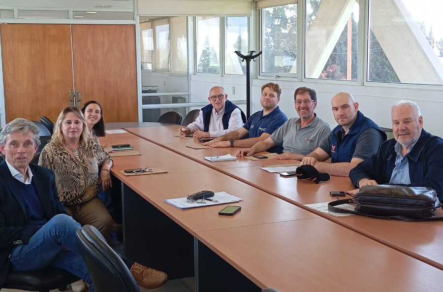 FESCOE inició reuniones informativas sobre el proyecto que busca equiparar los beneficios para usuarios de Cooperativas eléctricas con los de la EPE